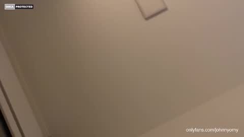 Johnny online show from February 23, 10:20 pm