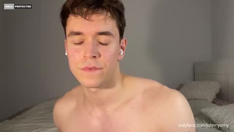 Johnny online show from February 7, 5:40 pm