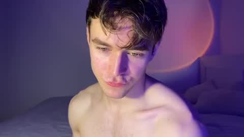 Johnny online show from December 15, 5:53 pm