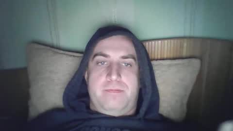 johnoreon online show from December 23, 9:27 am