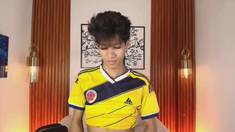 Jonas  online show from February 24, 4:02 am