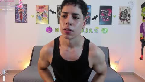 Instagram jonathanfit14 online show from October 24, 8:54 pm