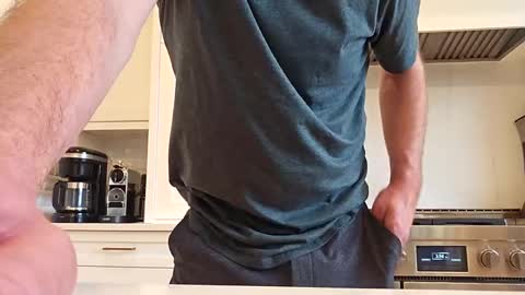 Snapshot of jonesy420xoo chatting on March 8, 10:56 pm jonesy420xoo online show from March 8, 10:56 pm