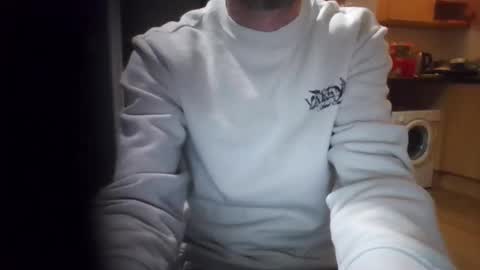 jonlow1 online show from January 10, 11:50 pm