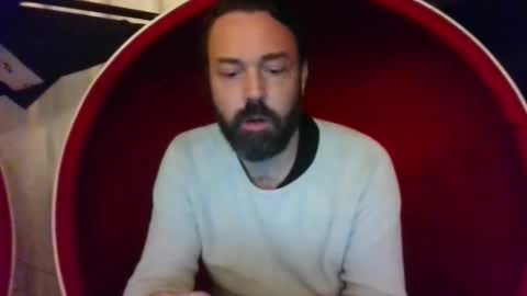 Snapshot of jonnyb9876 chatting on October 23, 12:47 am jonnyb9876 online show from October 23, 12:47 am