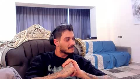 jonnyporn1 online show from March 26, 8:07 am