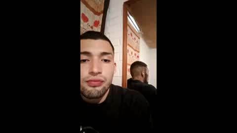 jonygonzalez117 online show from December 16, 7:32 pm