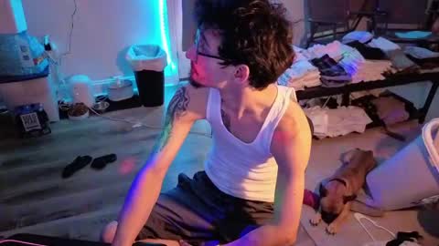 Josef online show from April 15, 11:37 pm