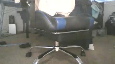 josehosebb online show from December 3, 12:05 pm