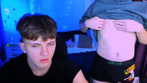 joseph_bear_ online show from December 13, 8:59 pm