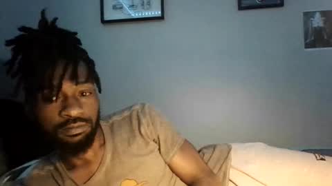 josephlongwat29 online show from March 31, 8:05 am