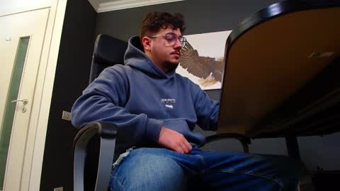 Snapshot of joshknights chatting on March 12, 5:46 am JoshKnight online show from March 12, 5:46 am