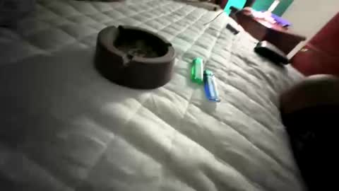 Ellos online show from April 14, 7:30 am