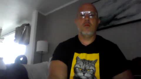 jr1871 online show from July 29, 12:04 pm