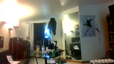 jrstylin online show from December 22, 6:38 pm