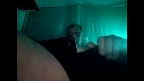 Jsmitty40 online show from October 20, 4:49 am