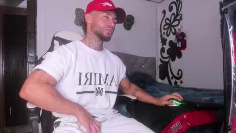 juan online show from November 16, 12:02 am