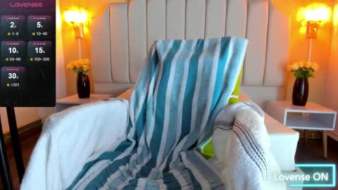 JUAN online show from October 28, 1:35 pm