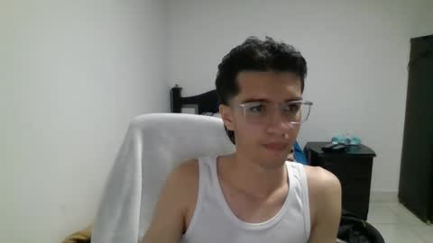 juanboytw online show from February 13, 11:26 pm