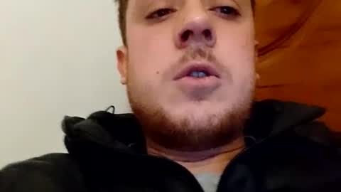 Snapshot of juanmapapiirico chatting on January 20, 11:43 pm JuanmaSEX online show from January 20, 11:43 pm