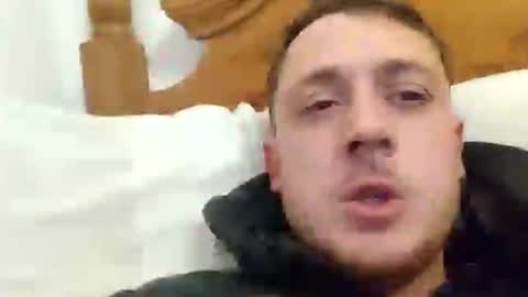 Snapshot of juanmapapiirico chatting on February 17, 12:32 am JuanmaSEX online show from February 17, 12:32 am