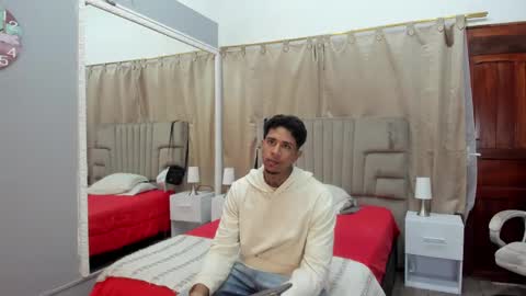 Snapshot of julian_billy chatting on January 30, 11:33 am julian billy online show from January 30, 11:33 am