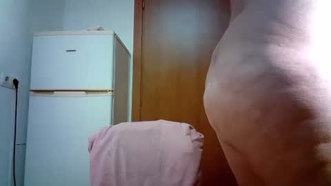 Juliano online show from April 24, 1:30 am