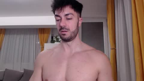 JulianRoyce online show from March 25, 12:47 am