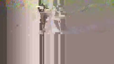 Snapshot of julien3327 chatting on October 12, 9:53 pm julien3327 online show from October 12, 9:53 pm