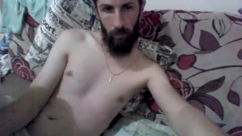 Snapshot of juniorextr_18_ chatting on December 17, 2:12 am juniorextr_18_ online show from December 17, 2:12 am