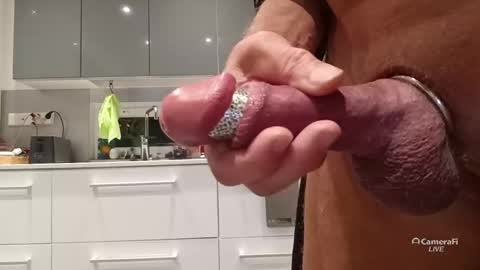 jusahki online show from December 19, 6:32 am