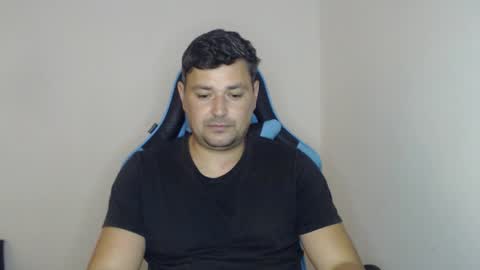 Snapshot of just_a_nice_guy_27 chatting on October 22, 11:36 am Alex online show from October 22, 11:36 am