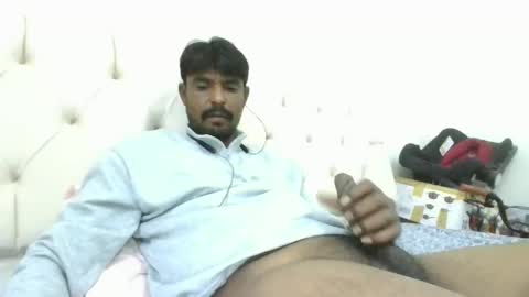 justfunn4u online show from December 14, 9:24 pm