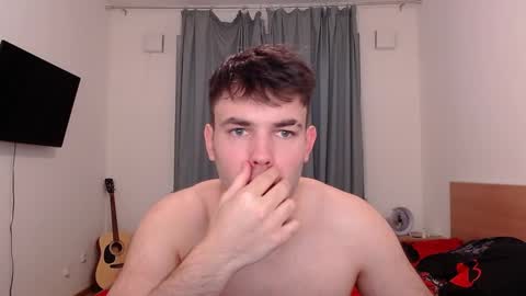 Snapshot of justin_badd chatting on December 4, 2:04 pm justin_badd online show from December 4, 2:04 pm