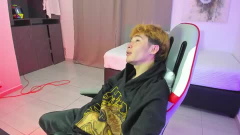 Justin Blake online show from May 26, 2:35 pm
