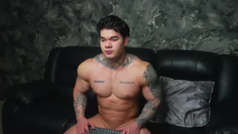 justin clark1 online show from December 23, 5:27 am