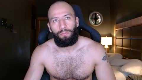 Justin online show from November 18, 12:31 pm