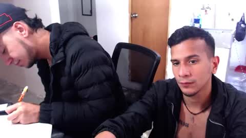 JUSTIN online show from October 27, 4:53 pm