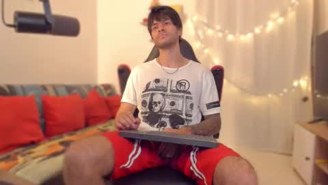 Diego online show from January 10, 9:52 pm