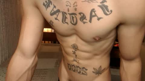 justine_hunk online show from March 6, 1:24 am