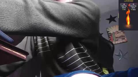 Justinsc online show from December 1, 7:06 pm