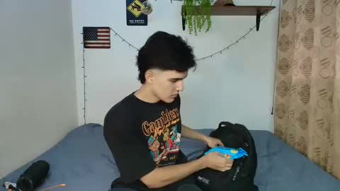 justinsinner1 online show from February 9, 9:06 pm