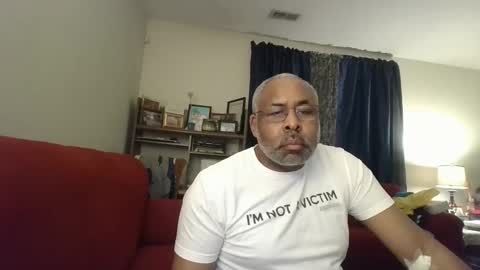 Cookie Monster online show from December 30, 10:55 pm