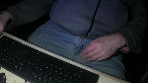 Justme39057 online show from February 3, 6:24 pm