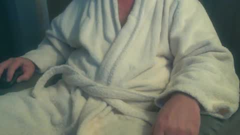 Snapshot of justpleased2behere chatting on December 31, 7:18 pm here to Have Fun online show from December 31, 7:18 pm