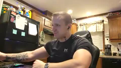 justus0624 online show from August 6, 2:06 am