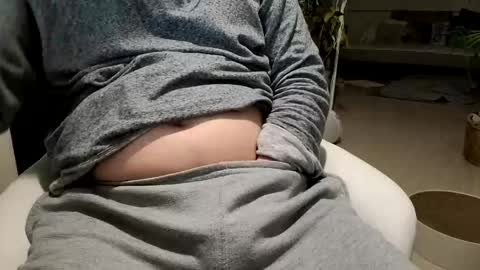 KI e697a5e69cac online show from December 2, 3:26 pm