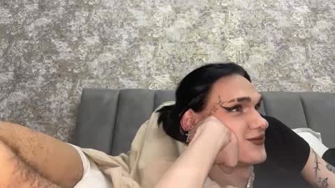 kadhembrini21 online show from December 16, 9:00 pm