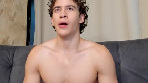 Snapshot of kael_brown1 chatting on February 9, 11:04 pm KAEL online show from February 9, 11:04 pm