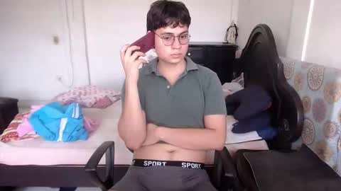 kafer online show from February 4, 7:31 pm